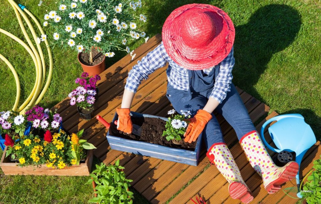 Best-Gardening-Clothes-Leading-Lifestyle-PathosBay-2.jpg