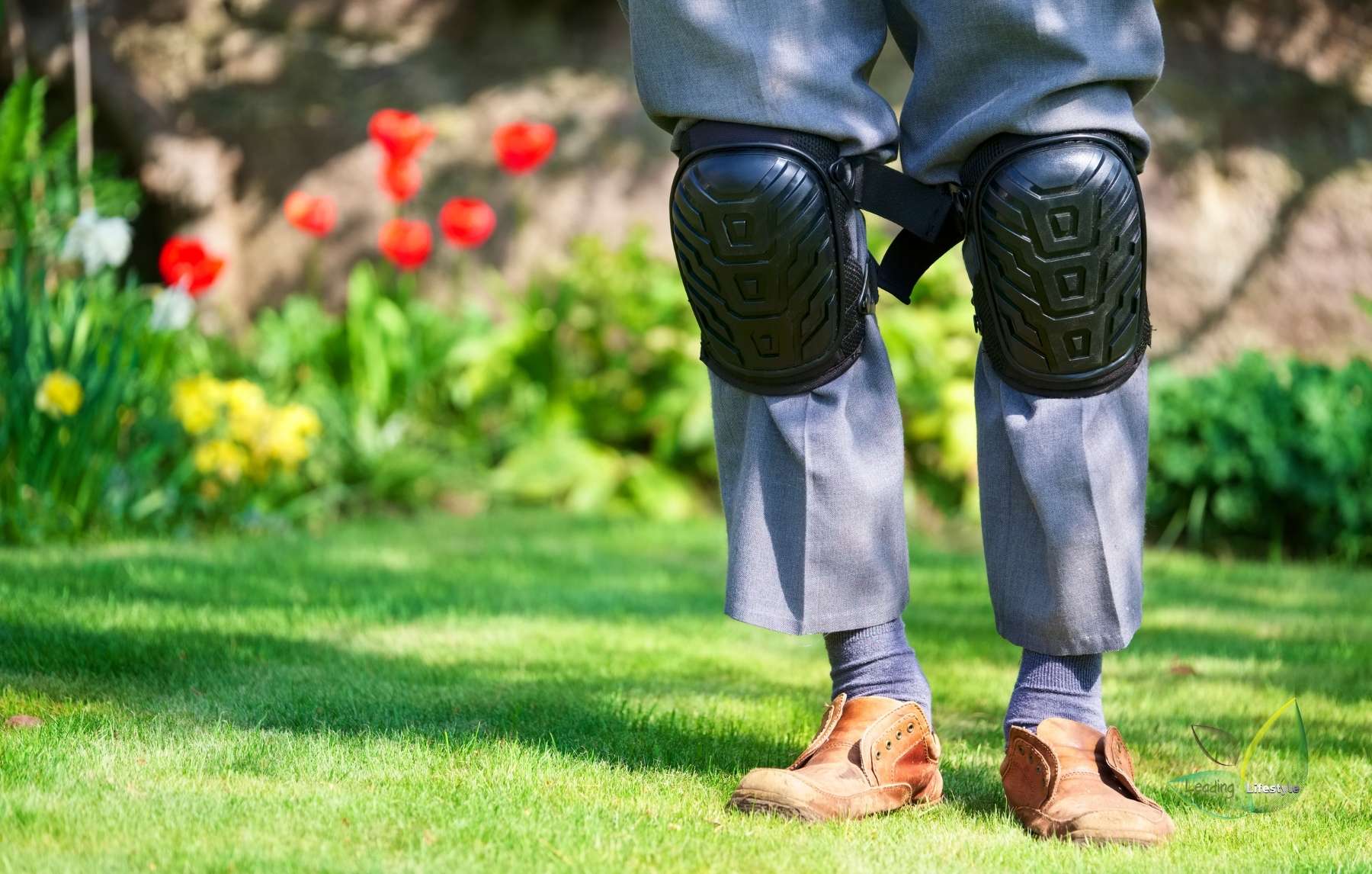 Gray Ultra Flex Knee Pads Leg Protection for Construction Gardening Floor Work 