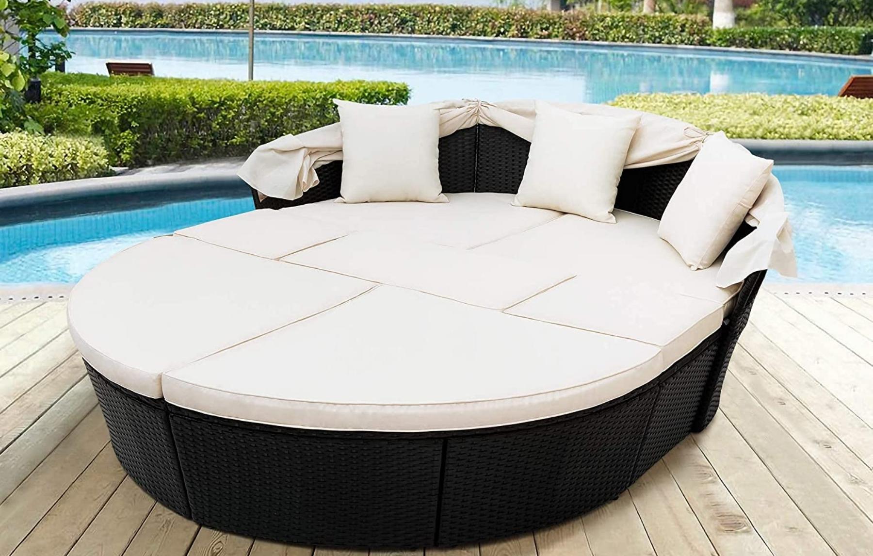 Outdoor Daybed With Canopy; Relax in comfort & style | Leading Lifestyle